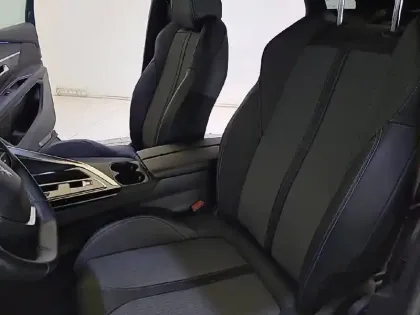 Photo 31 Peugeot 3008  BlueHDi 130ch S&S EAT8