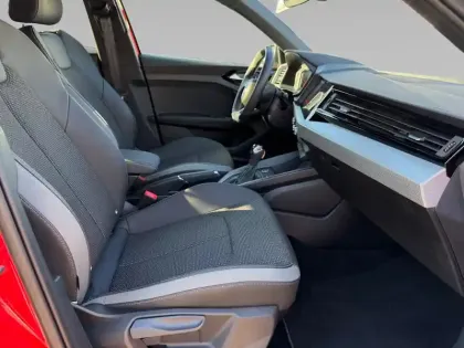 Photo 9 Audi A1  Sportback 30 TFSI 116 ch S tronic 7