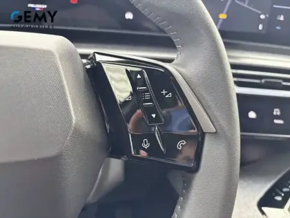 Photo 11 Peugeot 3008  Hybrid 136 e-DCS6