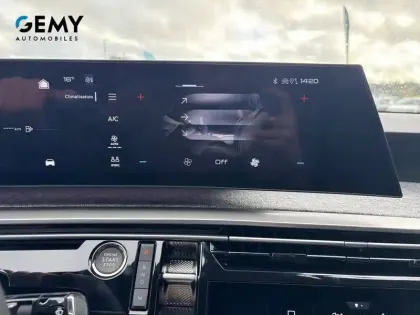 Photo 18 Peugeot 3008  Hybrid 136 e-DCS6