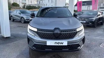 Photo 7 Renault Espace  E-Tech full hybrid 200 GSR2