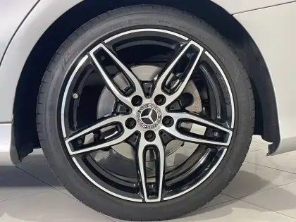 Photo 38 Mercedes CLA  Shooting Brake 200