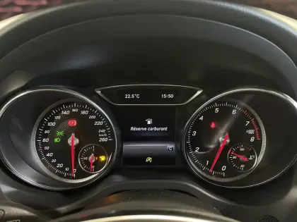 Photo 18 Mercedes CLA  Shooting Brake 200