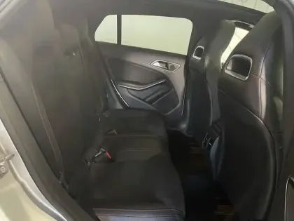 Photo 28 Mercedes CLA  Shooting Brake 200