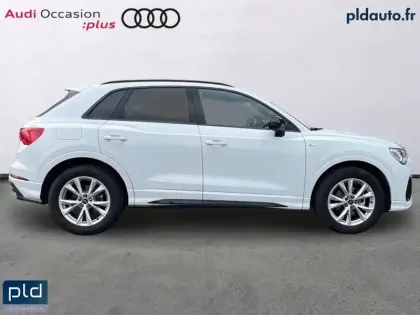 Photo 35 Audi Q3  35 TFSI 150 ch S tronic 7