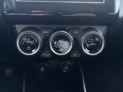 Photo 30 Suzuki Swift  1.2 Dualjet Hybrid