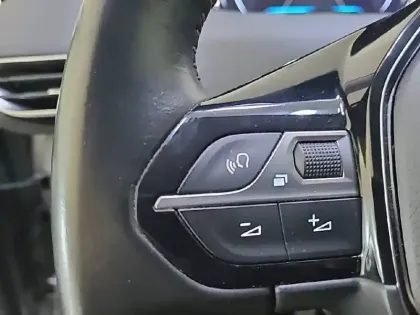 Photo 53 Peugeot 5008  BlueHDi 130ch S&S BVM6