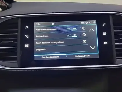 Photo 20 Peugeot 308  PureTech 130ch S&S EAT8