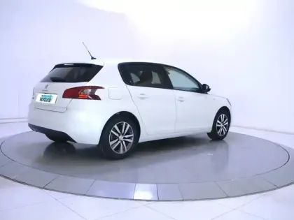 Photo 4 Peugeot 308  PureTech 130ch S&S EAT8