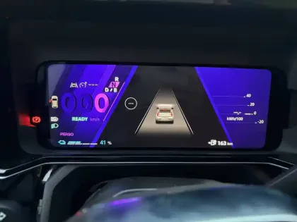 Photo 9 Renault 5 Renault  E-Tech Electrique 10 ch autonomie confort