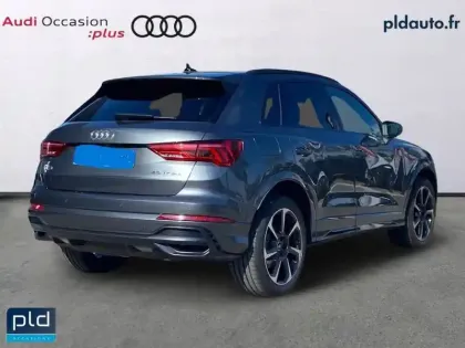 Photo 24 Audi Q3  45 TFSIe 245 ch S tronic 6