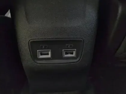 Photo 30 Peugeot 2008  BlueHDi 130 S&S EAT8