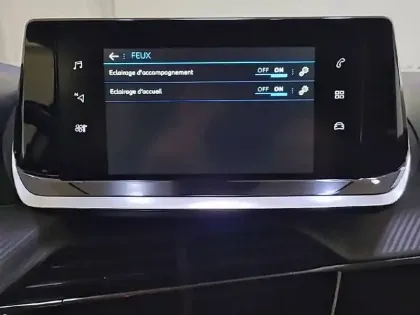 Photo 54 Peugeot 2008  BlueHDi 130 S&S EAT8