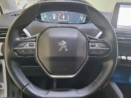 Photo 40 Peugeot 3008  1.2 Puretech 130ch S&S BVM6