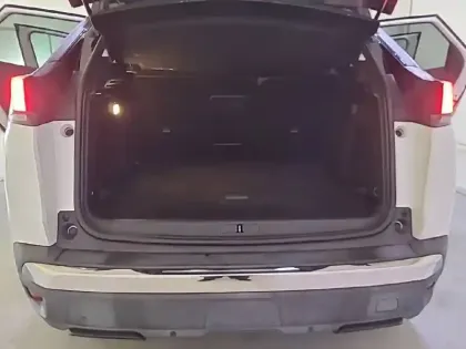 Photo 5 Peugeot 3008  1.2 Puretech 130ch S&S BVM6