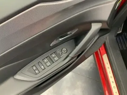 Photo 19 Peugeot 408  PureTech 130 ch S&S EAT8 GT