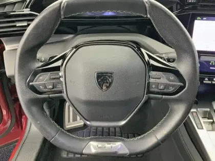 Photo 18 Peugeot 408  PureTech 130 ch S&S EAT8 GT