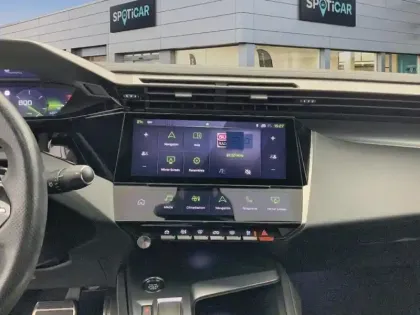 Photo 10 Peugeot 408  PureTech 130 ch S&S EAT8 GT