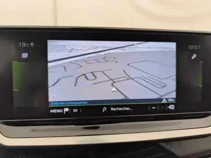 Photo 10 Peugeot 208  PureTech 130 S&S EAT8 GT