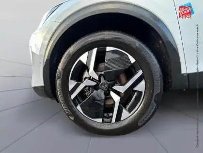 Photo 39 Peugeot 2008  1.2 Hybrid 145ch Allure e-DCS6