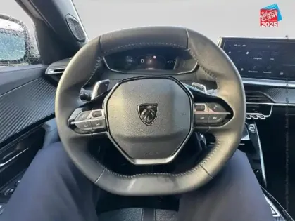 Photo 26 Peugeot 2008  1.2 Hybrid 145ch Allure e-DCS6