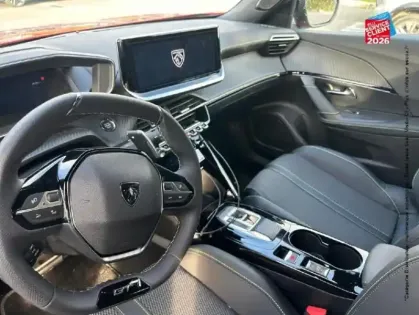 Photo 14 Peugeot 2008  1.2 Hybrid 145ch GT e-DCS6