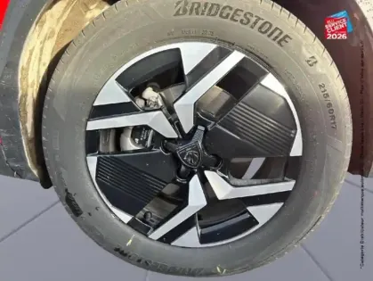 Photo 9 Peugeot 2008  1.2 Hybrid 145ch GT e-DCS6