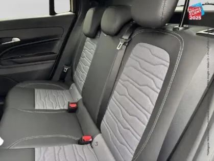 Photo 10 Jeep Avenger  1.2 Turbo T3 145ch MHEV Overland BVR6 4xe