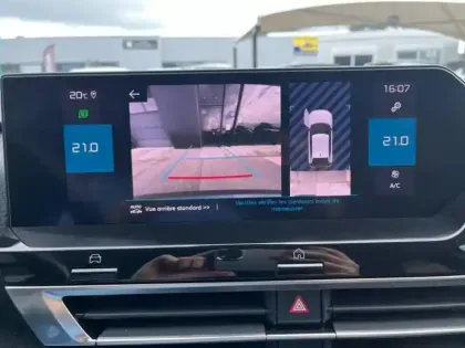 Photo 14 Citroën C4  PureTech 130ch S&S Shine EAT8