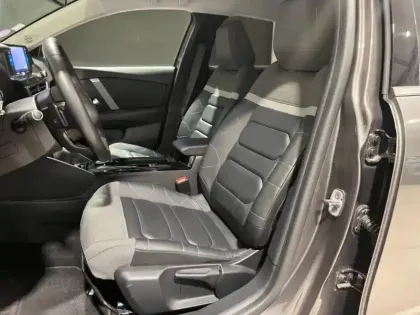 Photo 8 Citroën C4  PureTech 130ch S&S Shine EAT8