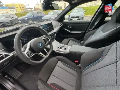 Photo 14 BMW Serie 3 Série 3 330eA xDrive 292ch M Sport