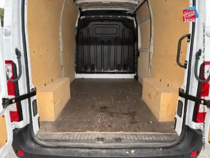 Photo 28 Renault Master  Fg F3500 L2H2 2.3 Blue dCi 135ch Confort Euro6