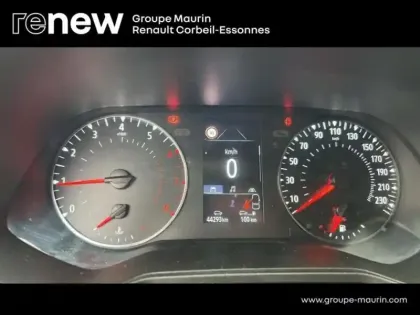 Photo 17 Renault Clio Gén. V (BJA) Ph1 Limited 5