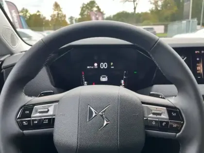 Photo 12 DS DS 4  BlueHDi 130ch Bastille Automatique