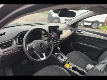 Photo 8 Renault Arkana  1.6 E-Tech hybride 145ch Techno -22
