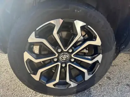 Photo 5 Toyota Yaris  Cross 116h Design MY22