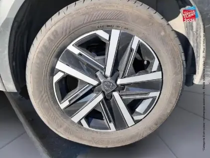 Photo 9 Peugeot 2008  1.2 Hybrid 145ch Style e-DCS6