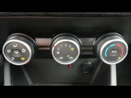 Photo 12 Dacia Duster  1.5 Blue dCi 115ch Confort 4x2