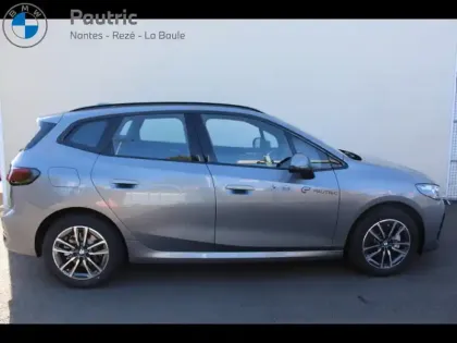 Photo 22 BMW Serie 2 Série 2 ActiveTourer 225e 245ch xDrive M Sport DKG7