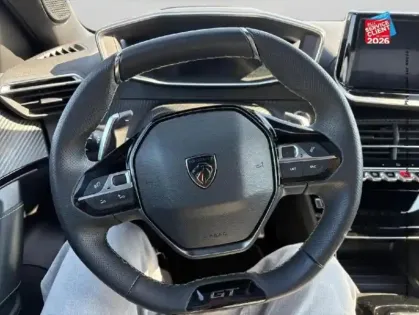 Photo 11 Peugeot 2008  1.2 Hybrid 145ch GT e-DCS6