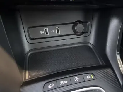 Photo 12 Mg ZS  1.0 T-GDi 111ch Luxury