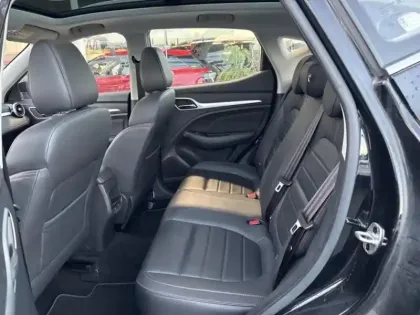 Photo 10 Mg ZS  1.0 T-GDi 111ch Luxury