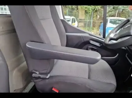 Photo 10 Renault Master  Benne RJ3500 L3 Coffre 2.3 Blue dCi 130ch EuroVI