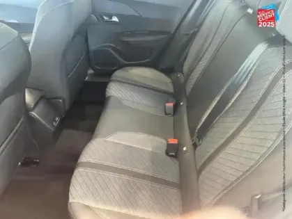 Photo 10 Peugeot 2008  1.2 Hybrid 145ch Allure e-DCS6