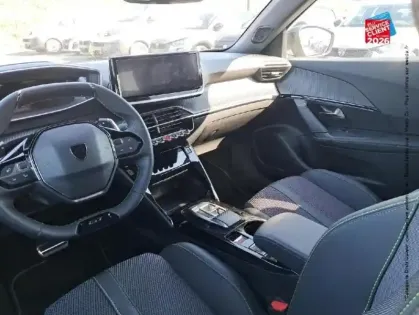 Photo 29 Peugeot 2008  1.2 Hybrid 145ch GT e-DCS6