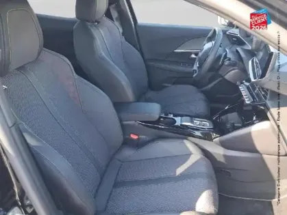 Photo 19 Peugeot 2008  1.2 Hybrid 145ch GT e-DCS6