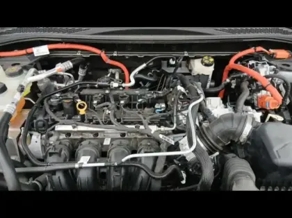 Photo 12 Ford Kuga  2.5 Duratec 243ch Hybride Rechargeable ST-Line X Powershift