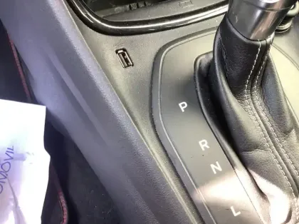 Photo 20 Ford Puma 1.0 EcoBoost 125 ch mHEV S&S Powershift ST-Line