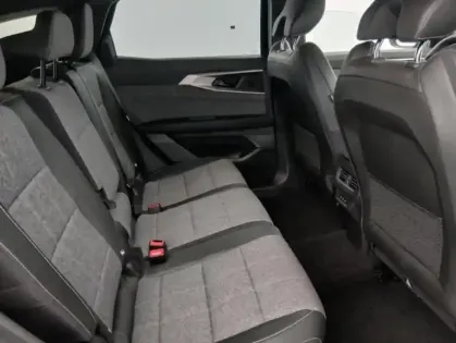 Photo 14 Renault Espace VI E-Tech full hybrid 200 GSR2 Techno