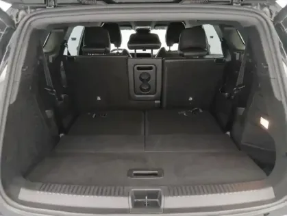 Photo 15 Renault Espace VI E-Tech full hybrid 200 GSR2 Techno